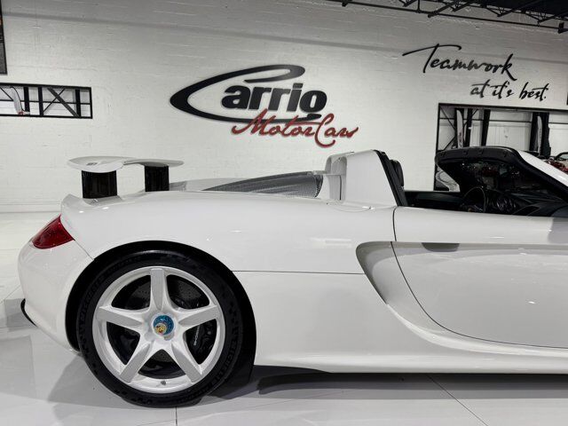 2005 Porsche Carrera GT chassis #1080/1270, PTS Carrara White paint, CXX options AND MUCH MORE!! Fort Lauderdale FL