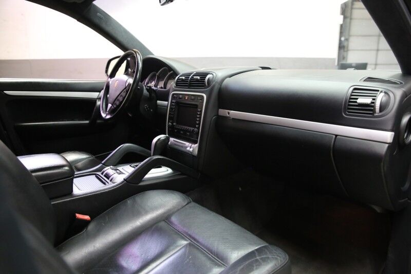 2005 Porsche Cayenne Turbo Plainview NY