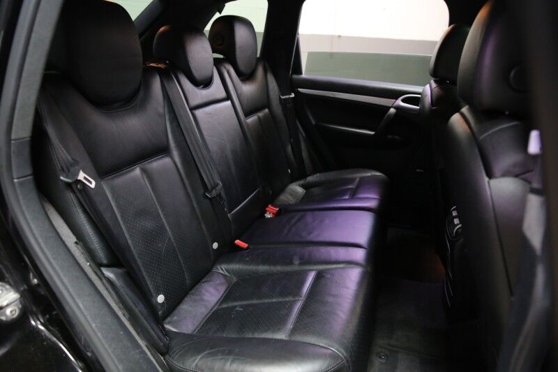2005 Porsche Cayenne Turbo Plainview NY