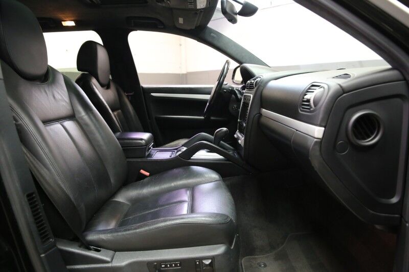 2005 Porsche Cayenne Turbo Plainview NY