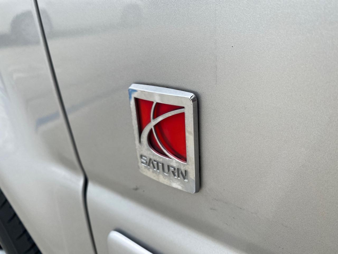 2005 Saturn Relay Relay 2 VAN LOW MILES 64,057 1 OWNER Pompano Beach FL