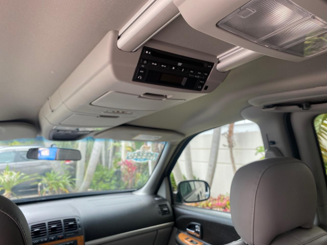 2005 Saturn Relay Relay 2 VAN LOW MILES 64,057 1 OWNER Pompano Beach FL