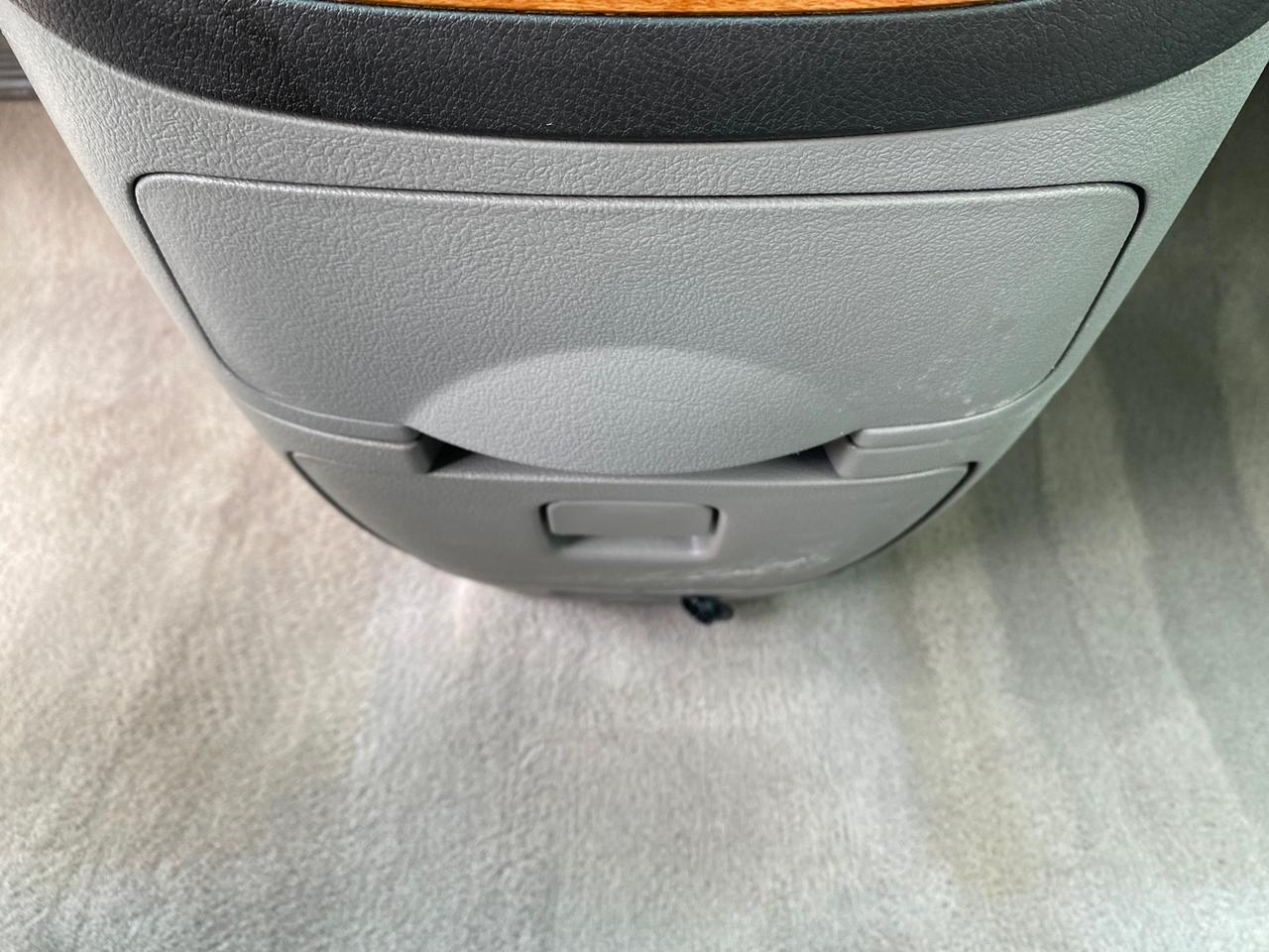 2005 Saturn Relay Relay 2 VAN LOW MILES 64,057 1 OWNER Pompano Beach FL