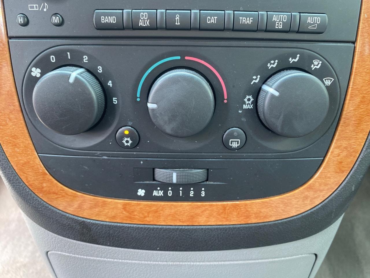 2005 Saturn Relay Relay 2 VAN LOW MILES 64,057 1 OWNER Pompano Beach FL