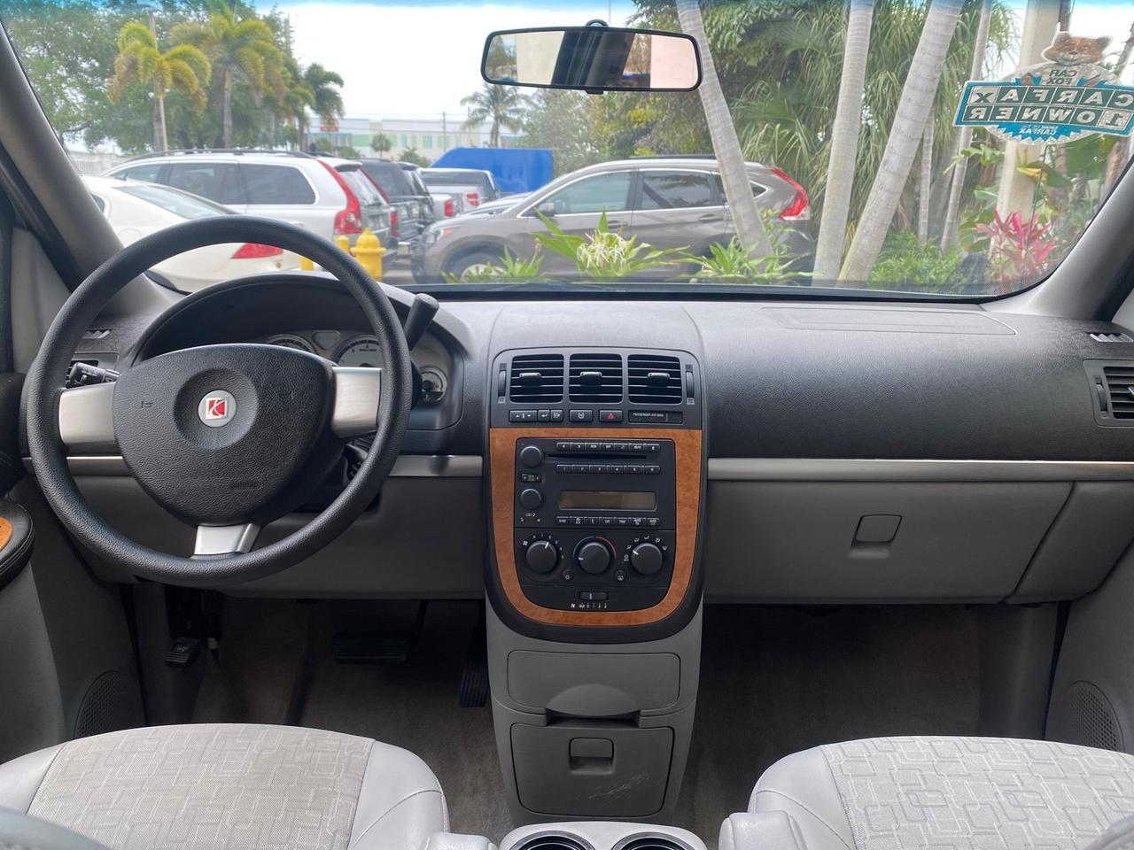 2005 Saturn Relay Relay 2 VAN LOW MILES 64,057 1 OWNER Pompano Beach FL