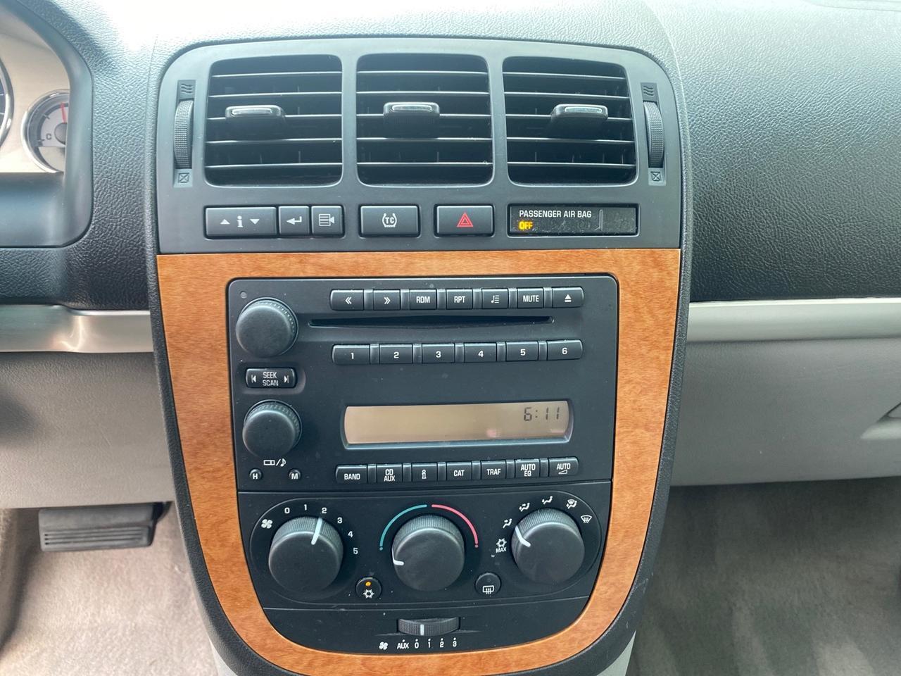 2005 Saturn Relay Relay 2 VAN LOW MILES 64,057 1 OWNER Pompano Beach FL