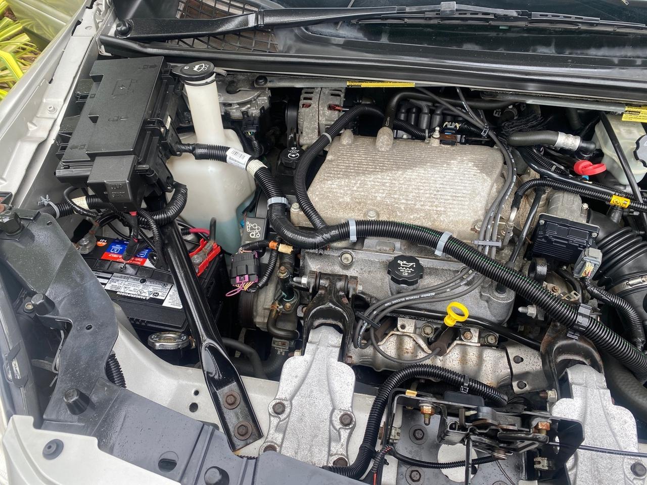 2005 Saturn Relay Relay 2 VAN LOW MILES 64,057 1 OWNER Pompano Beach FL