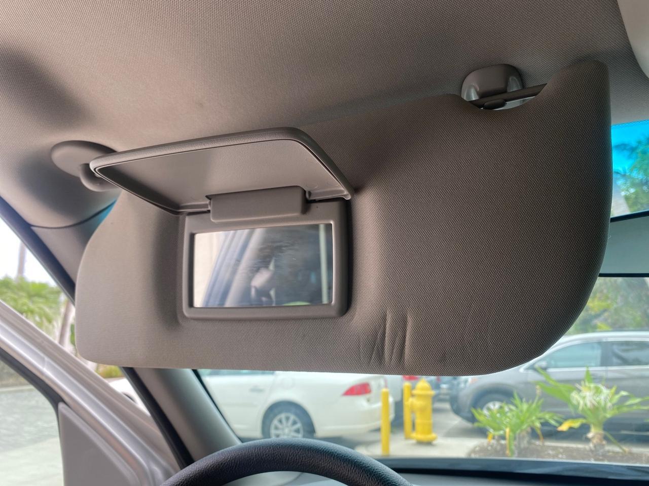 2005 Saturn Relay Relay 2 VAN LOW MILES 64,057 1 OWNER Pompano Beach FL