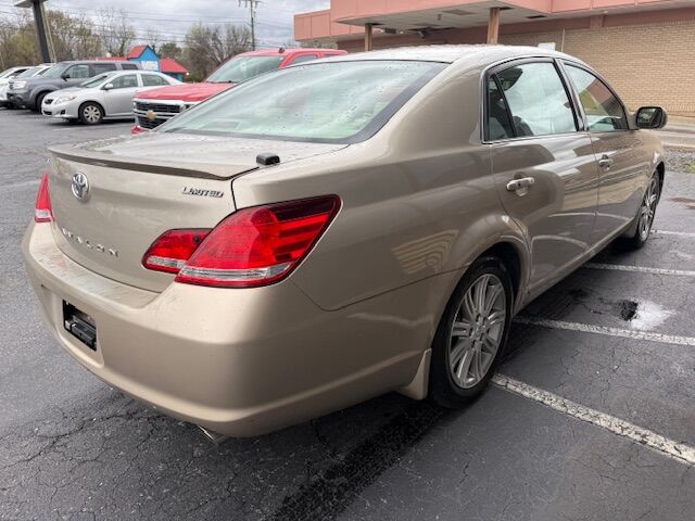 2005 TOYOTA AVALON Limited Greensboro NC
