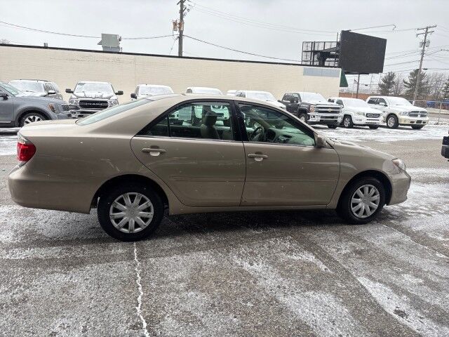 2005 Toyota Camry LE Cleveland OH