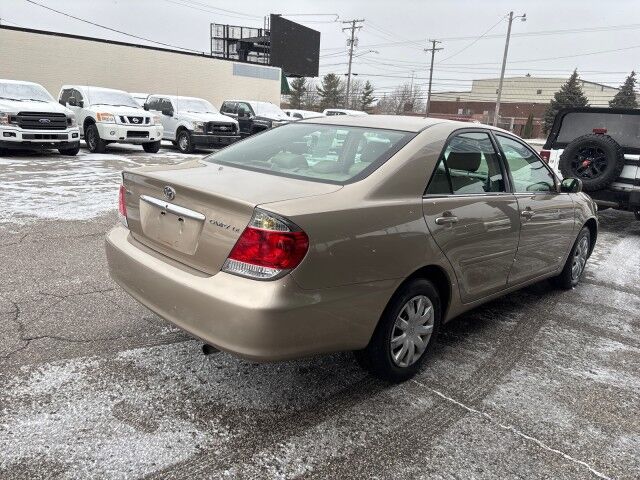 2005 Toyota Camry LE Cleveland OH