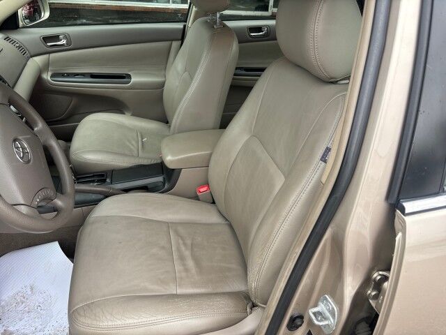 2005 Toyota Camry LE Cleveland OH