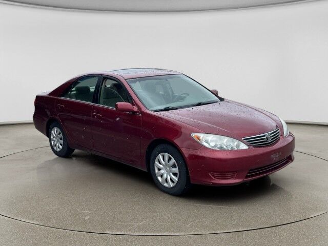 2005 Toyota Camry LE Cleveland OH