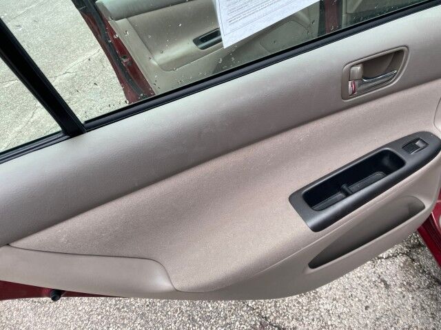 2005 Toyota Camry LE Cleveland OH