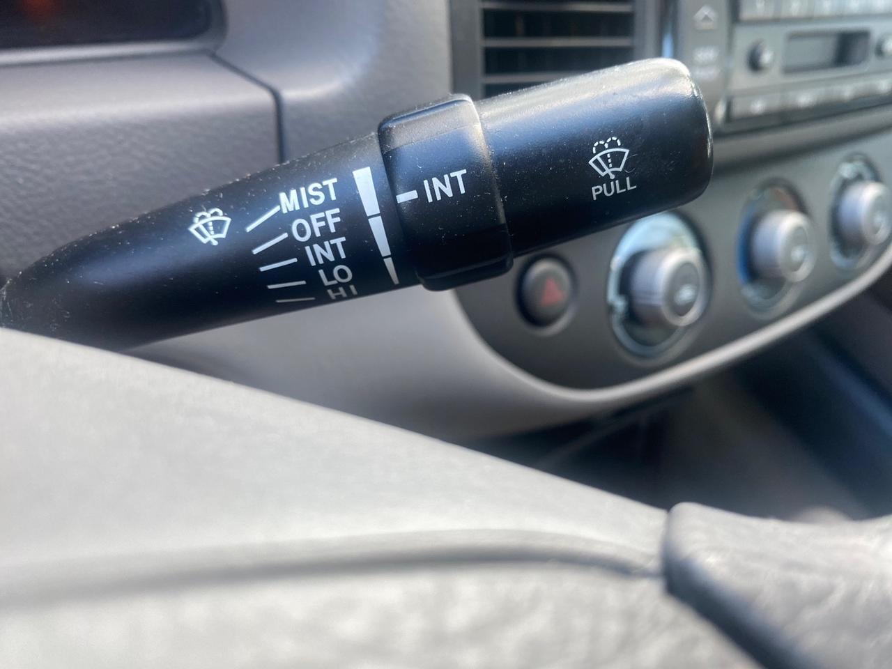 2005 Toyota Camry XLE LOW MILES 68,563 1 OWNER Pompano Beach FL