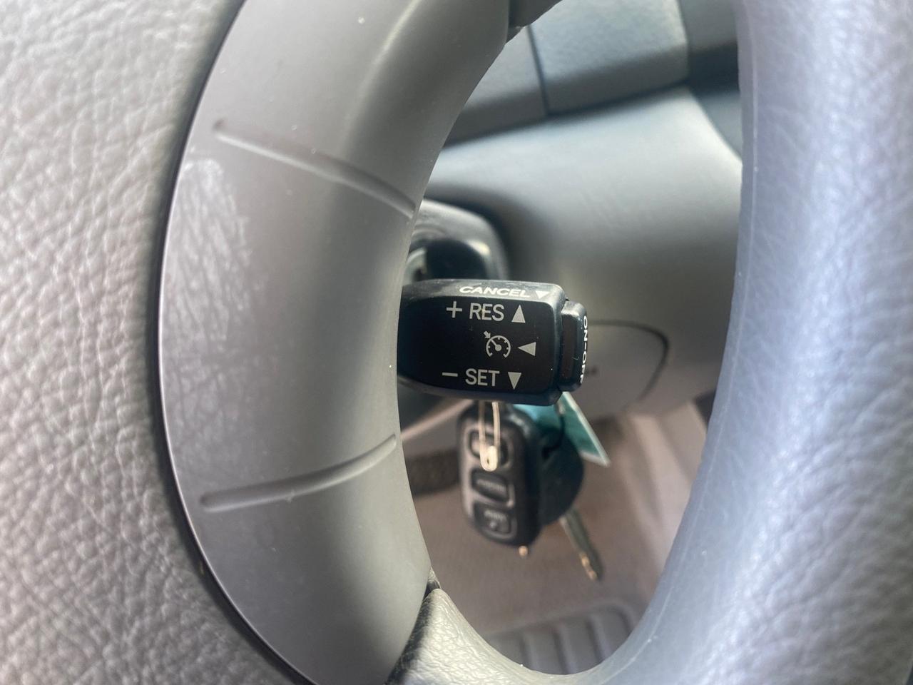 2005 Toyota Camry XLE LOW MILES 68,563 1 OWNER Pompano Beach FL