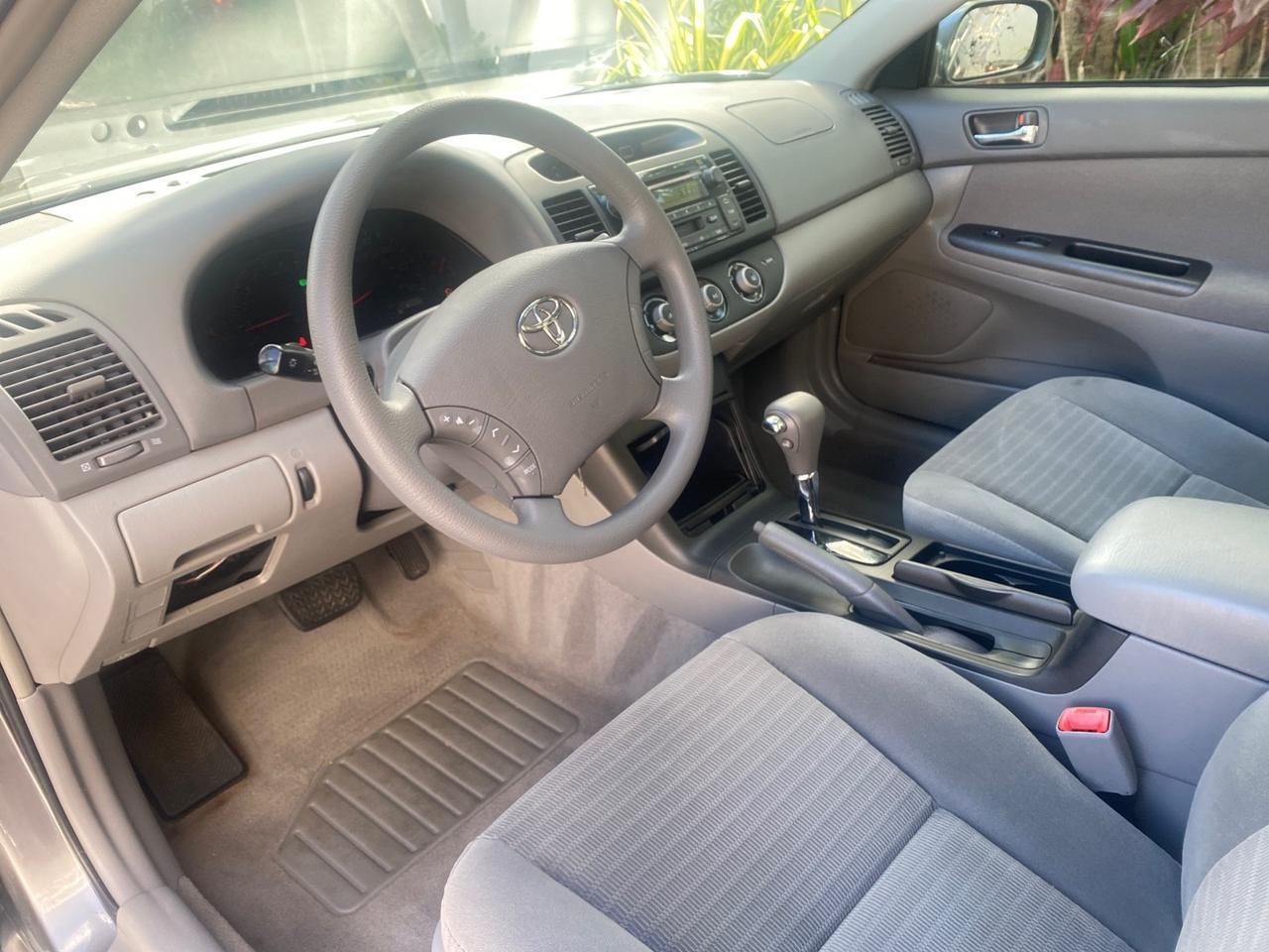 2005 Toyota Camry XLE LOW MILES 68,563 1 OWNER Pompano Beach FL