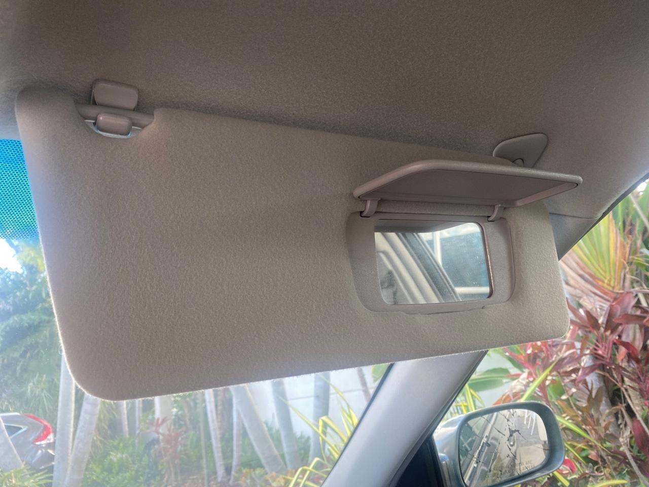 2005 Toyota Camry XLE LOW MILES 68,563 1 OWNER Pompano Beach FL