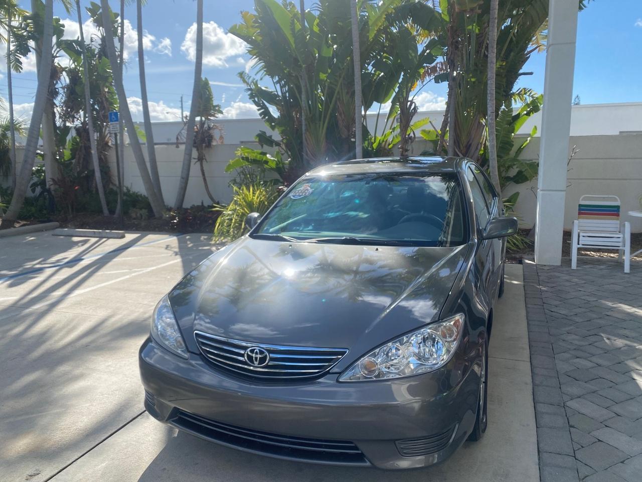 2005 Toyota Camry XLE LOW MILES 68,563 1 OWNER Pompano Beach FL