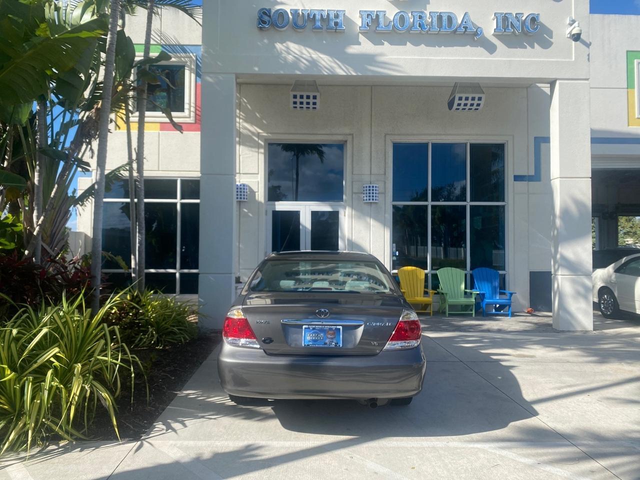 2005 Toyota Camry XLE LOW MILES 68,563 1 OWNER Pompano Beach FL