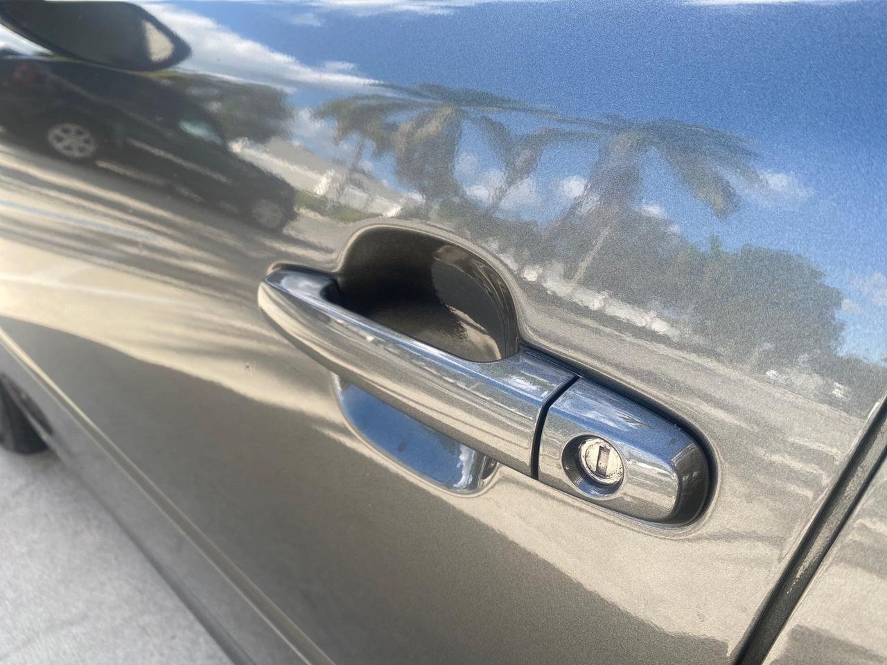 2005 Toyota Camry XLE LOW MILES 68,563 1 OWNER Pompano Beach FL