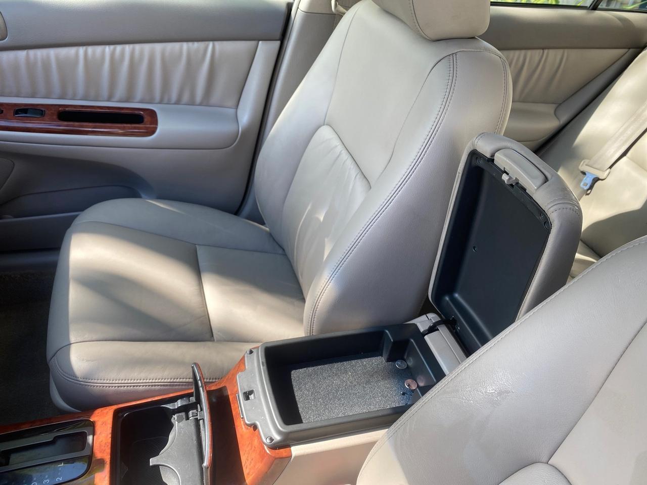 2005 Toyota Camry XLE LOW MILES 76,231 1 OWNER Pompano Beach FL