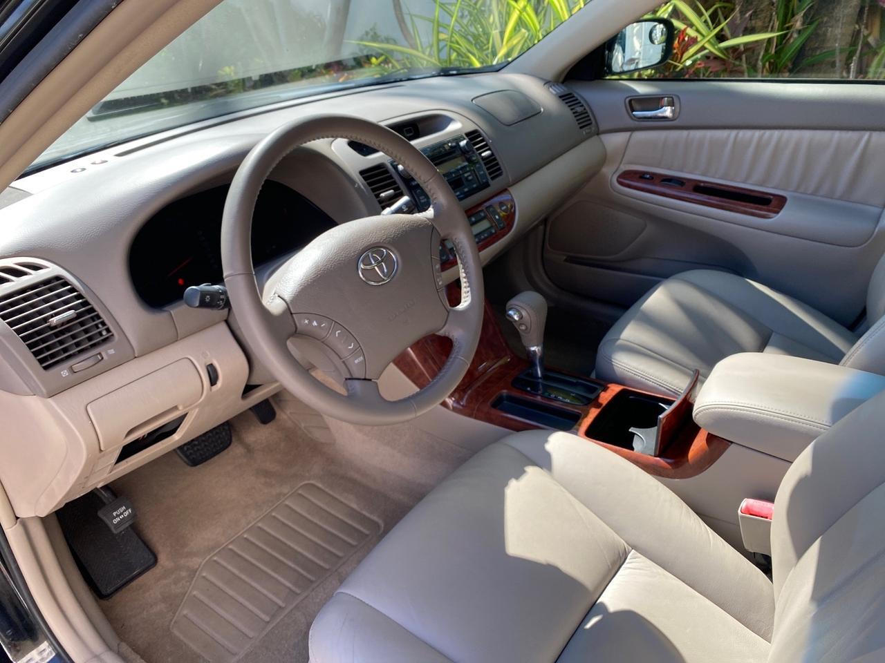 2005 Toyota Camry XLE LOW MILES 76,231 1 OWNER Pompano Beach FL