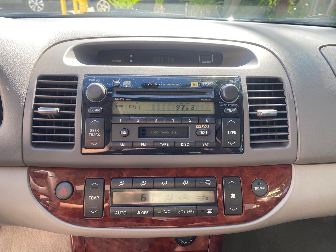 2005 Toyota Camry XLE LOW MILES 76,231 1 OWNER Pompano Beach FL