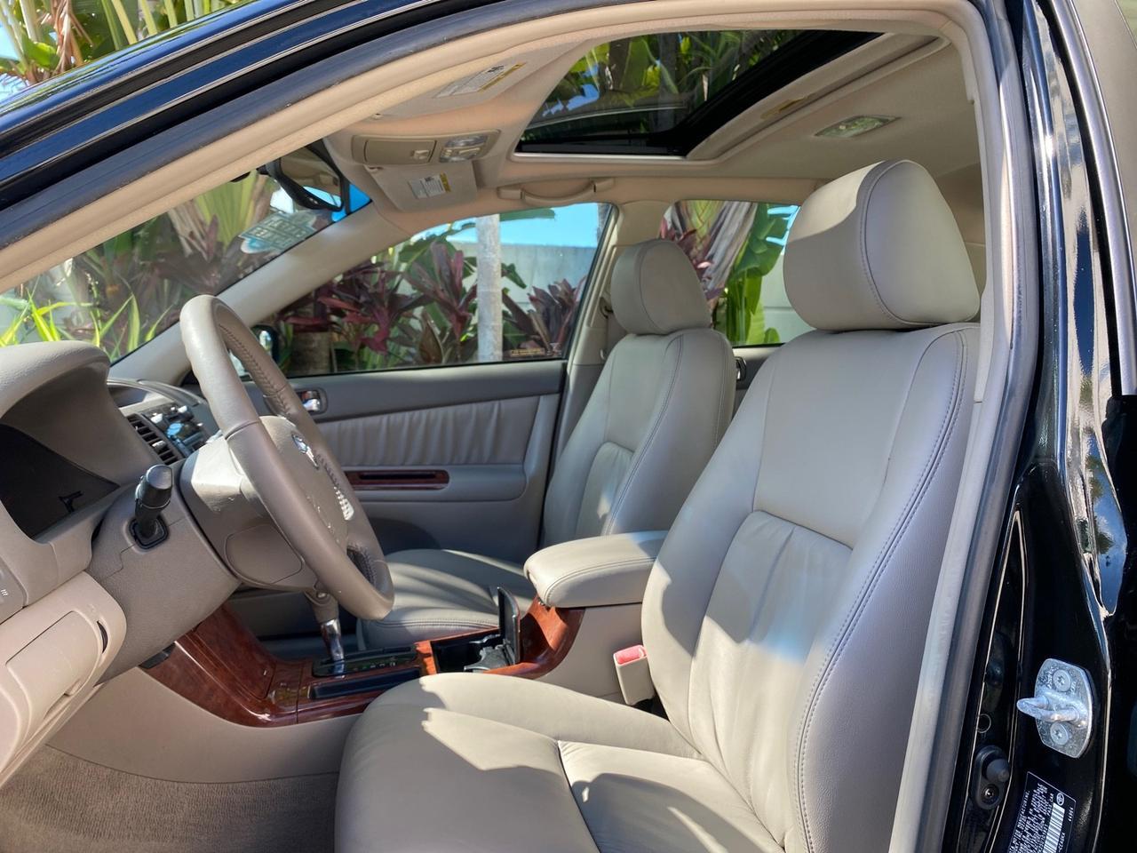 2005 Toyota Camry XLE LOW MILES 76,231 1 OWNER Pompano Beach FL