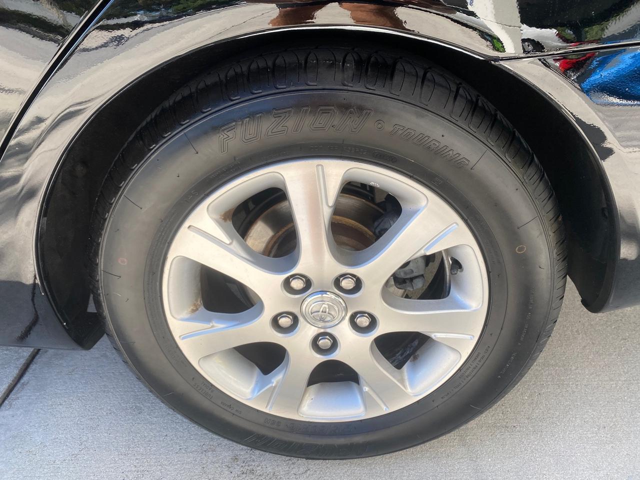 2005 Toyota Camry XLE LOW MILES 76,231 1 OWNER Pompano Beach FL
