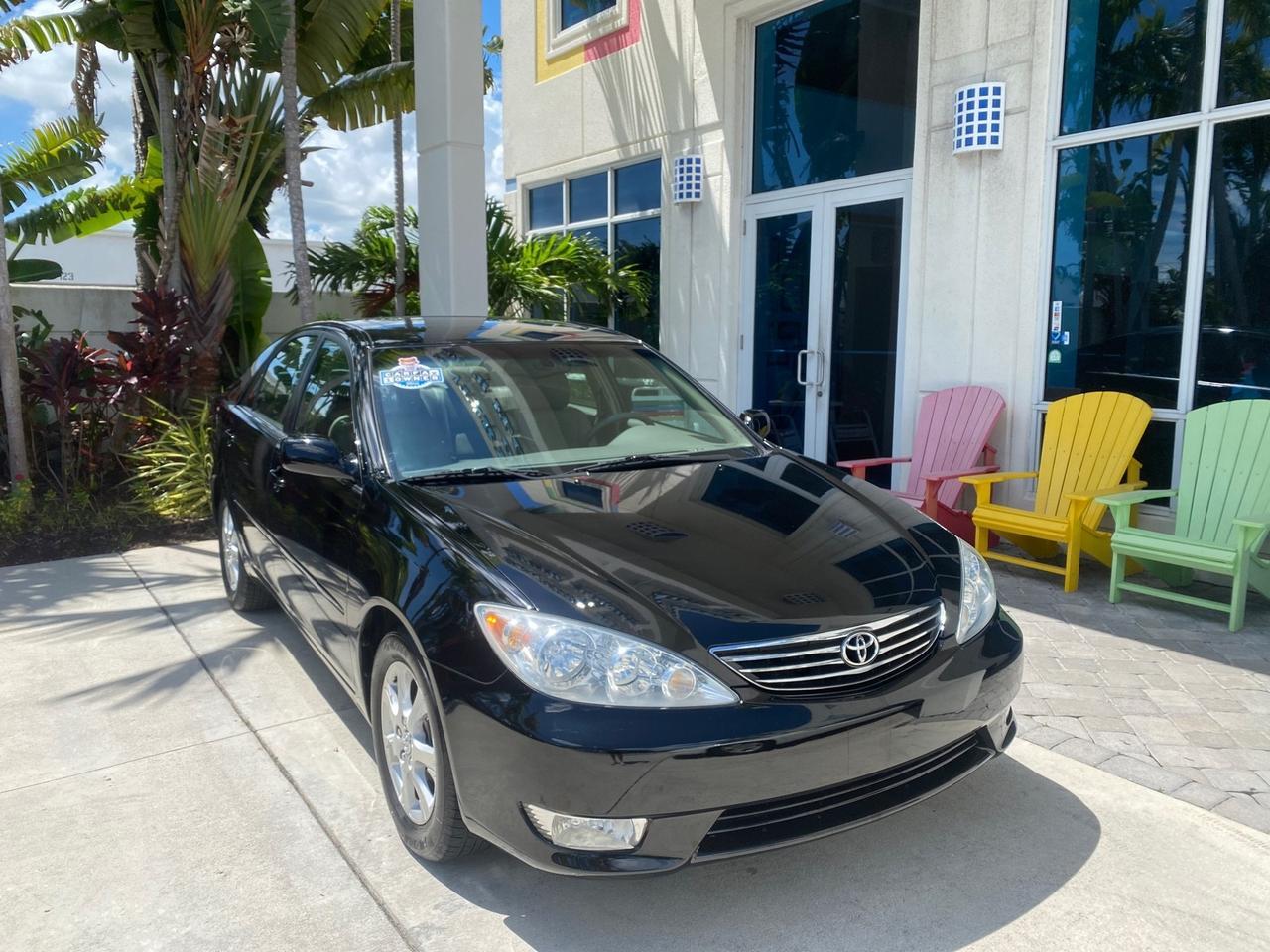 2005 Toyota Camry XLE LOW MILES 76,231 1 OWNER