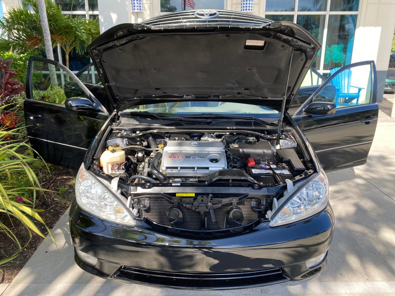 2005 Toyota Camry XLE LOW MILES 76,231 1 OWNER Pompano Beach FL