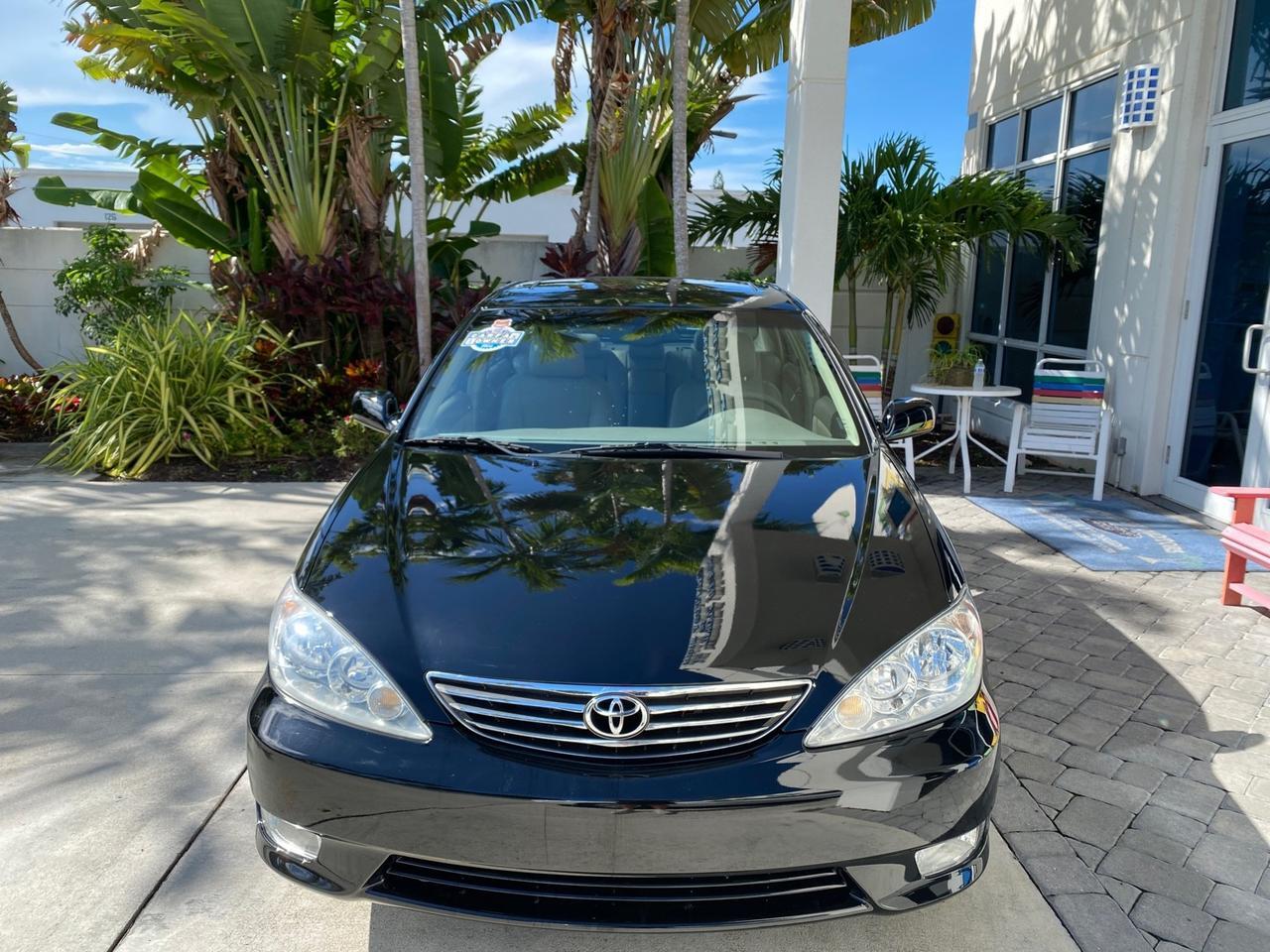 2005 Toyota Camry XLE LOW MILES 76,231 1 OWNER