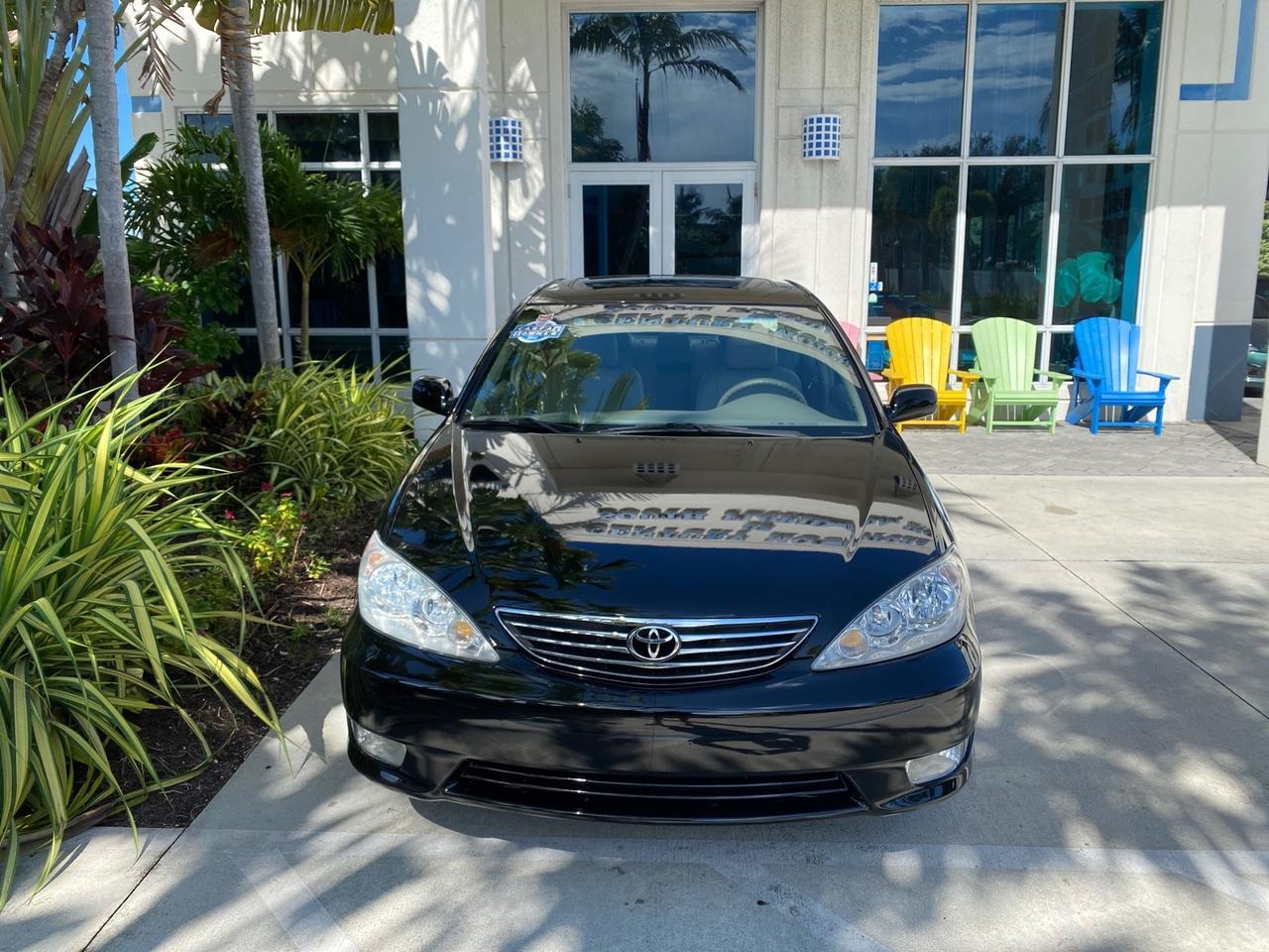 2005 Toyota Camry XLE LOW MILES 76,231 1 OWNER Pompano Beach FL