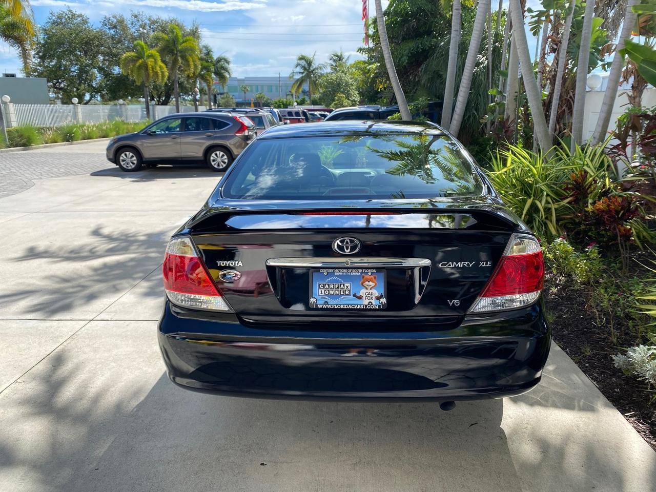 2005 Toyota Camry XLE LOW MILES 76,231 1 OWNER Pompano Beach FL