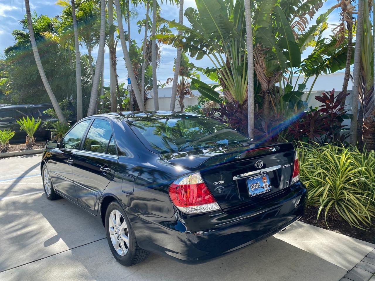 2005 Toyota Camry XLE LOW MILES 76,231 1 OWNER Pompano Beach FL