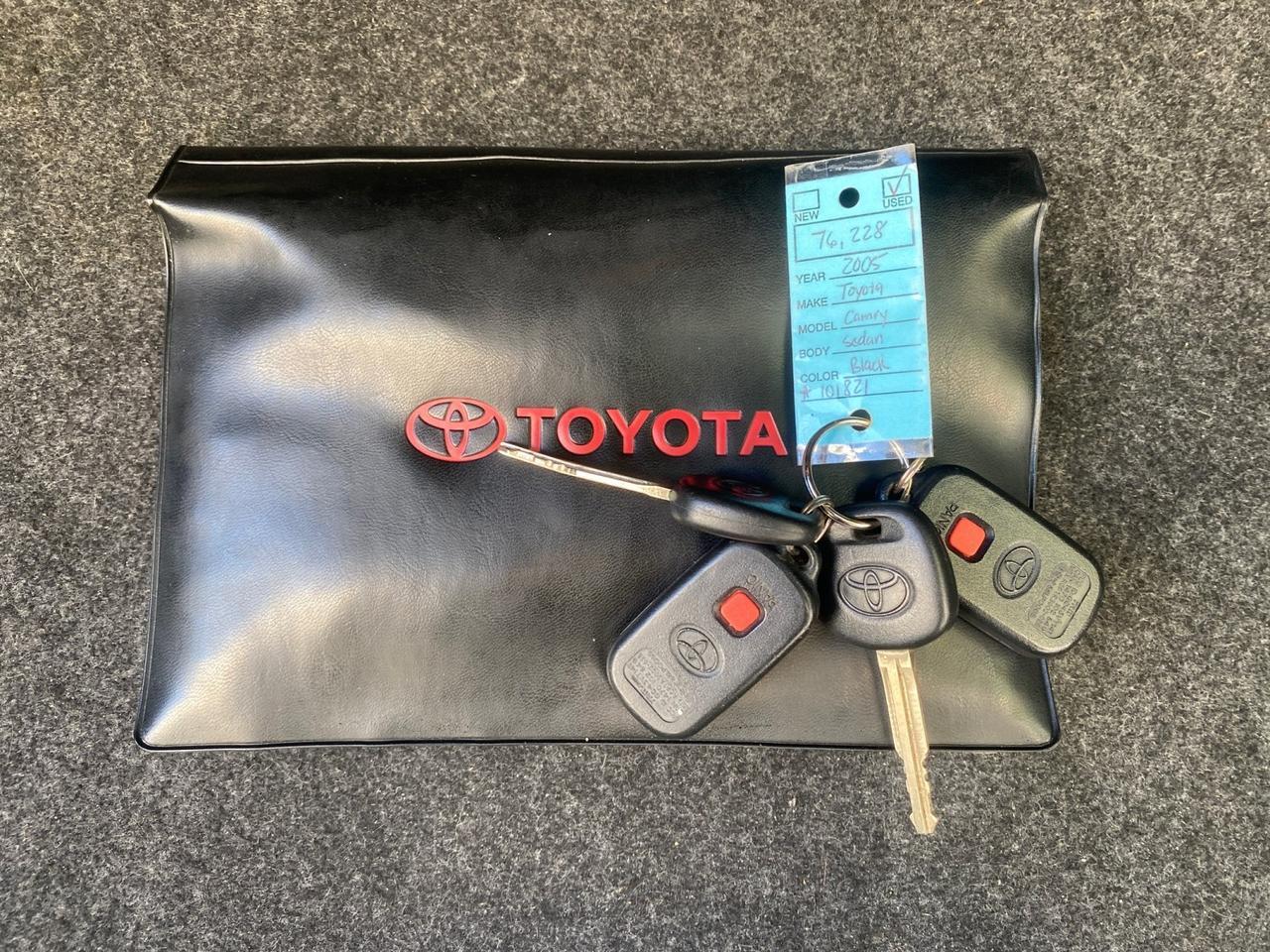 2005 Toyota Camry XLE LOW MILES 76,231 1 OWNER Pompano Beach FL