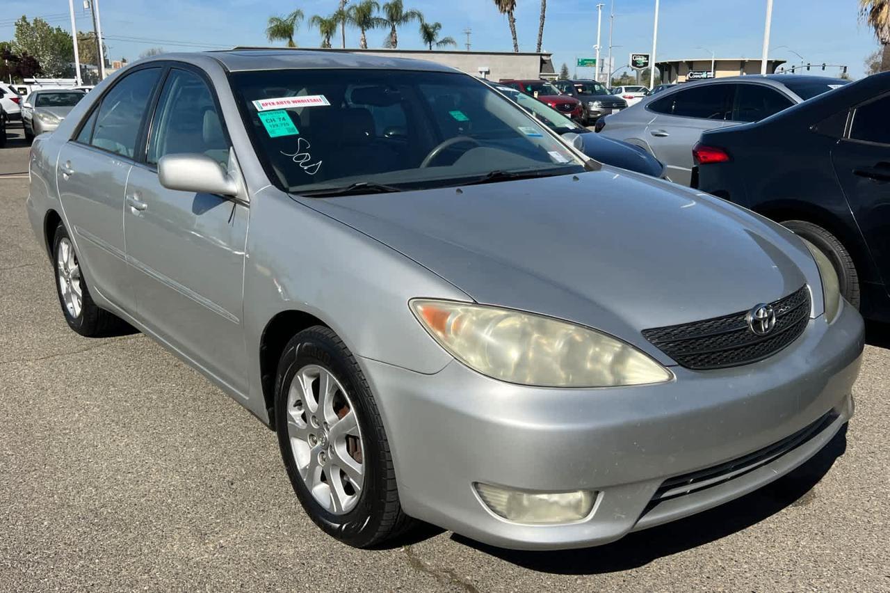 2005 Toyota Camry XLE