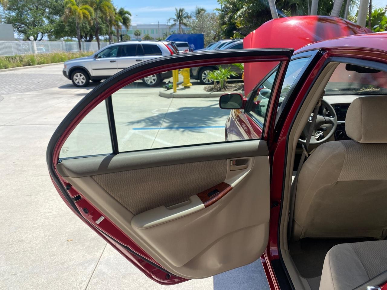 2005 Toyota Corolla S LOW MILES 48,006 1 OWNER Pompano Beach FL