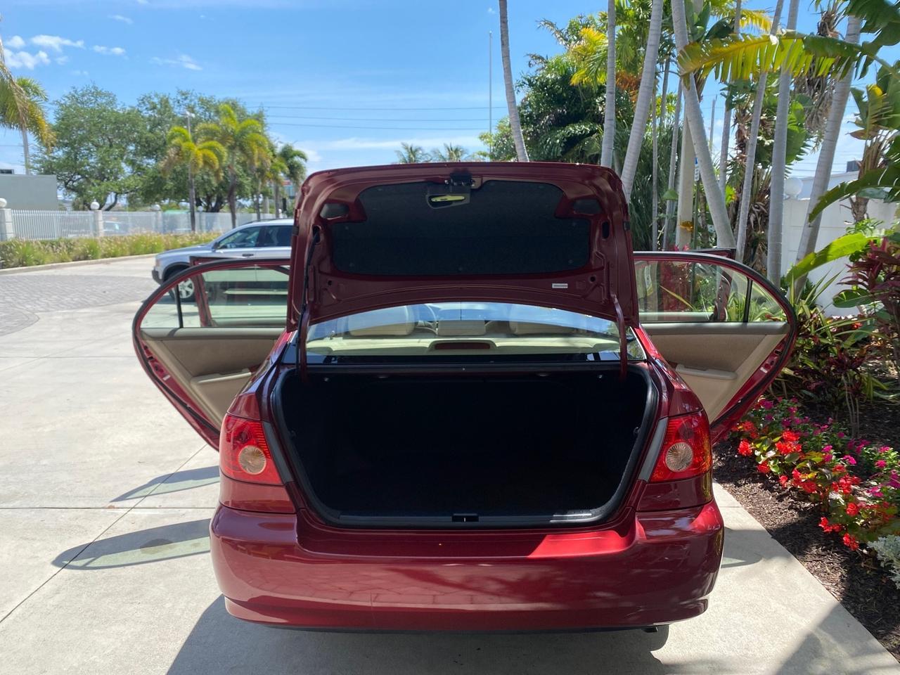 2005 Toyota Corolla S LOW MILES 48,006 1 OWNER Pompano Beach FL