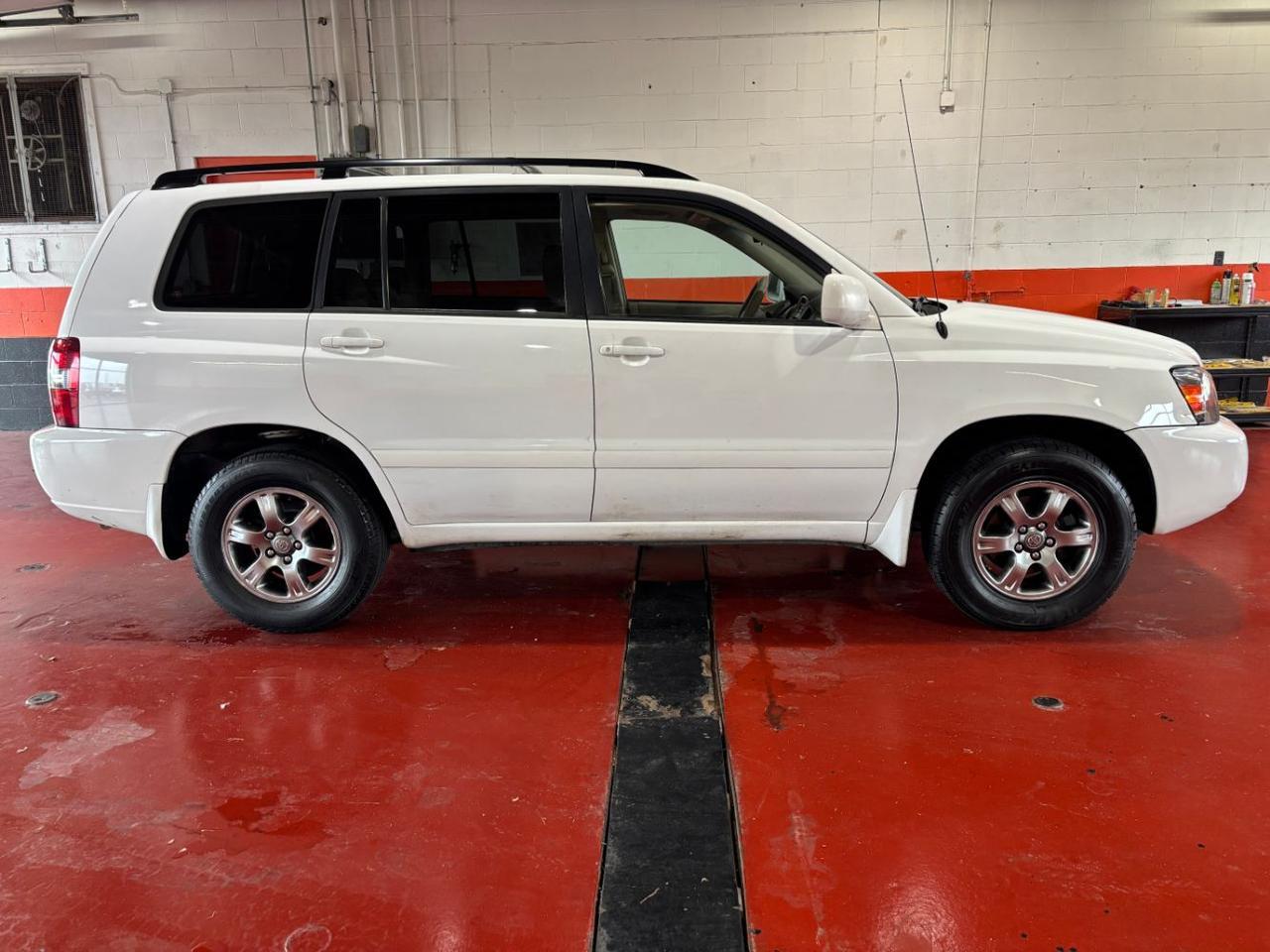 2005 Toyota Highlander V6