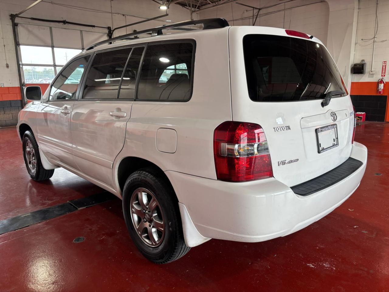 2005 Toyota Highlander V6 Franklin OH