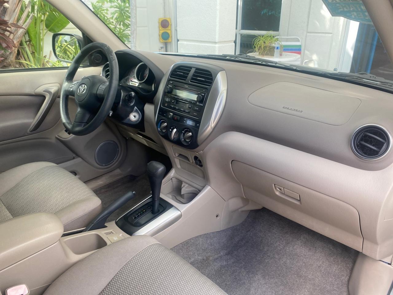 2005 Toyota RAV4 LOW MILES 46,167 18 SERVICES Pompano Beach FL