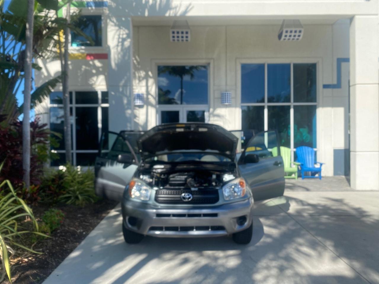 2005 Toyota RAV4 LOW MILES 46,167 18 SERVICES SUV Pompano Beach FL