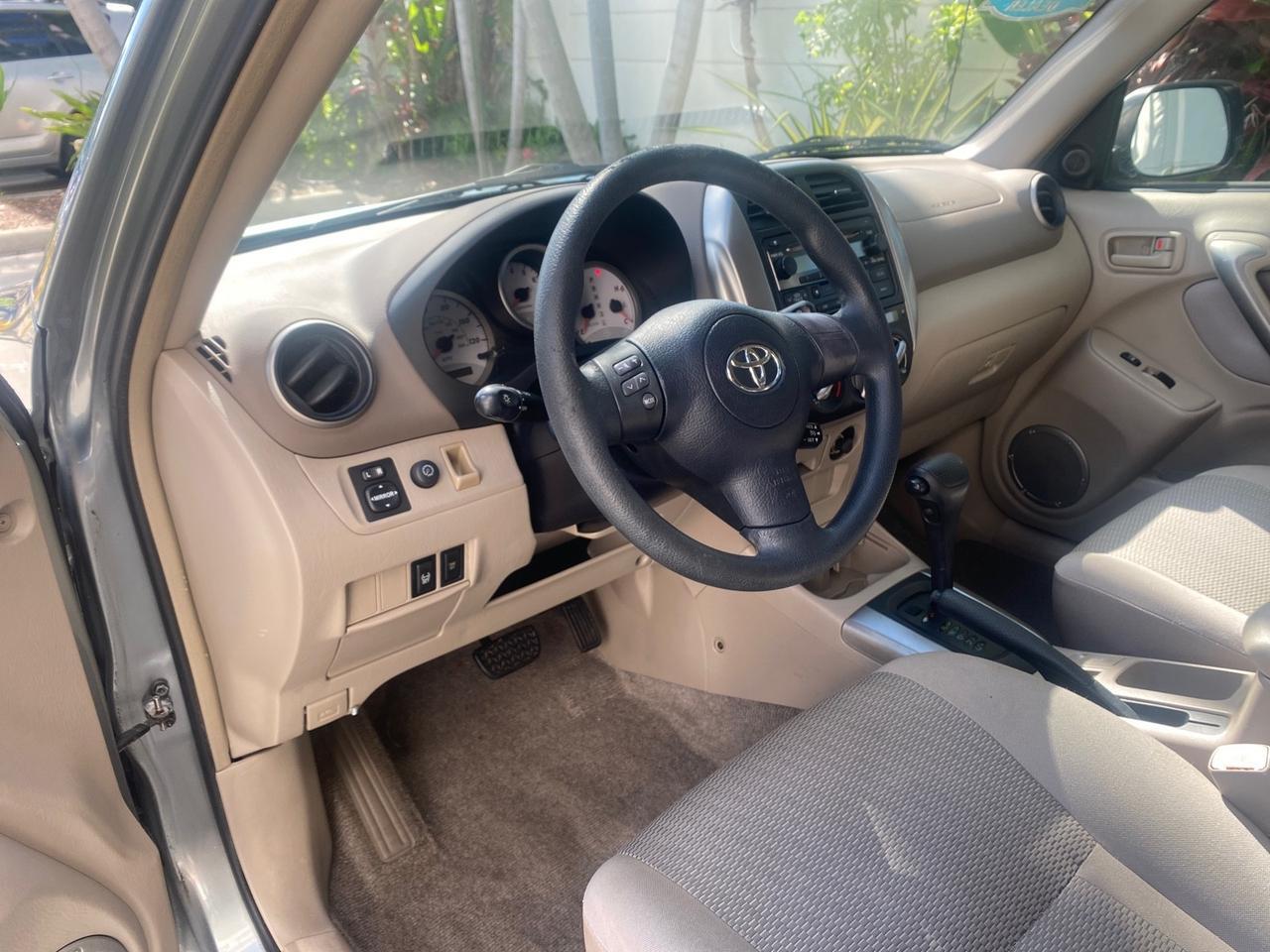 2005 Toyota RAV4 LOW MILES 46,167 18 SERVICES SUV Pompano Beach FL