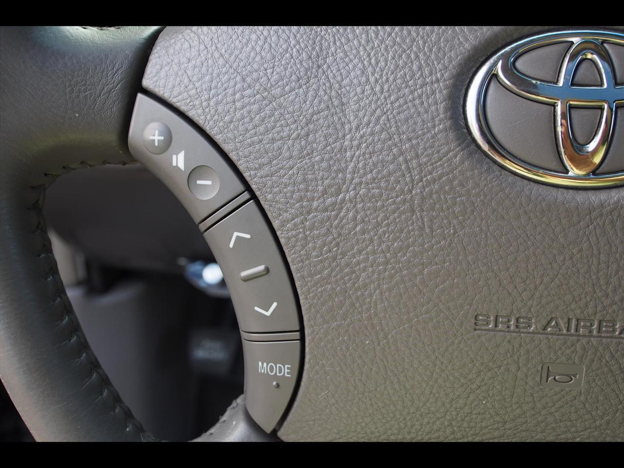 2005 Toyota Sequoia SR5