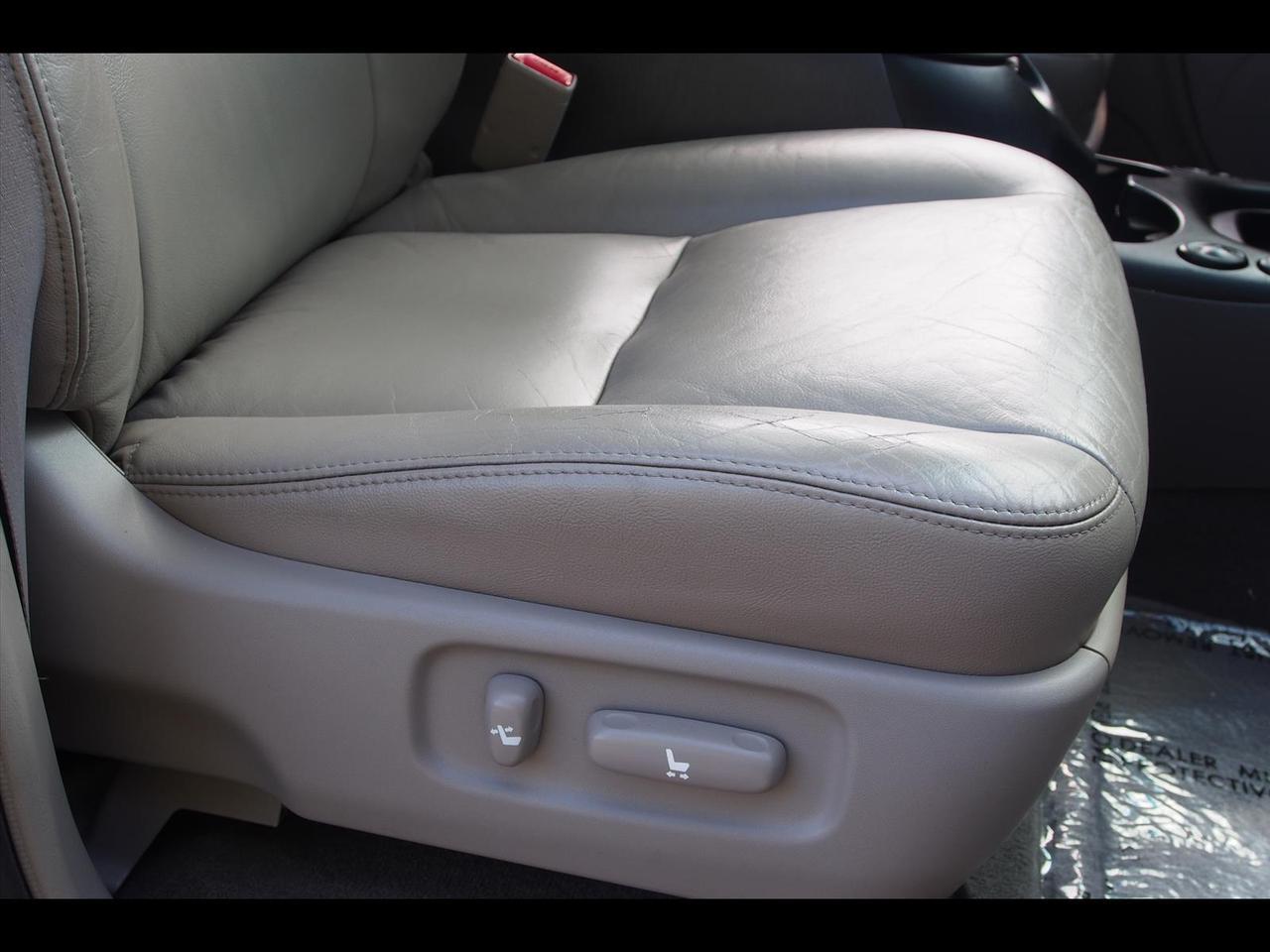 2005 Toyota Sequoia SR5