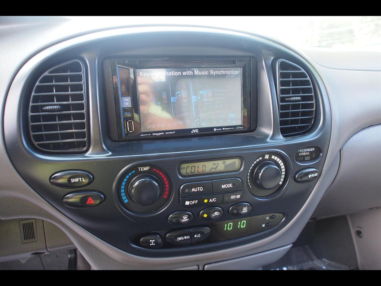 2005 Toyota Sequoia SR5