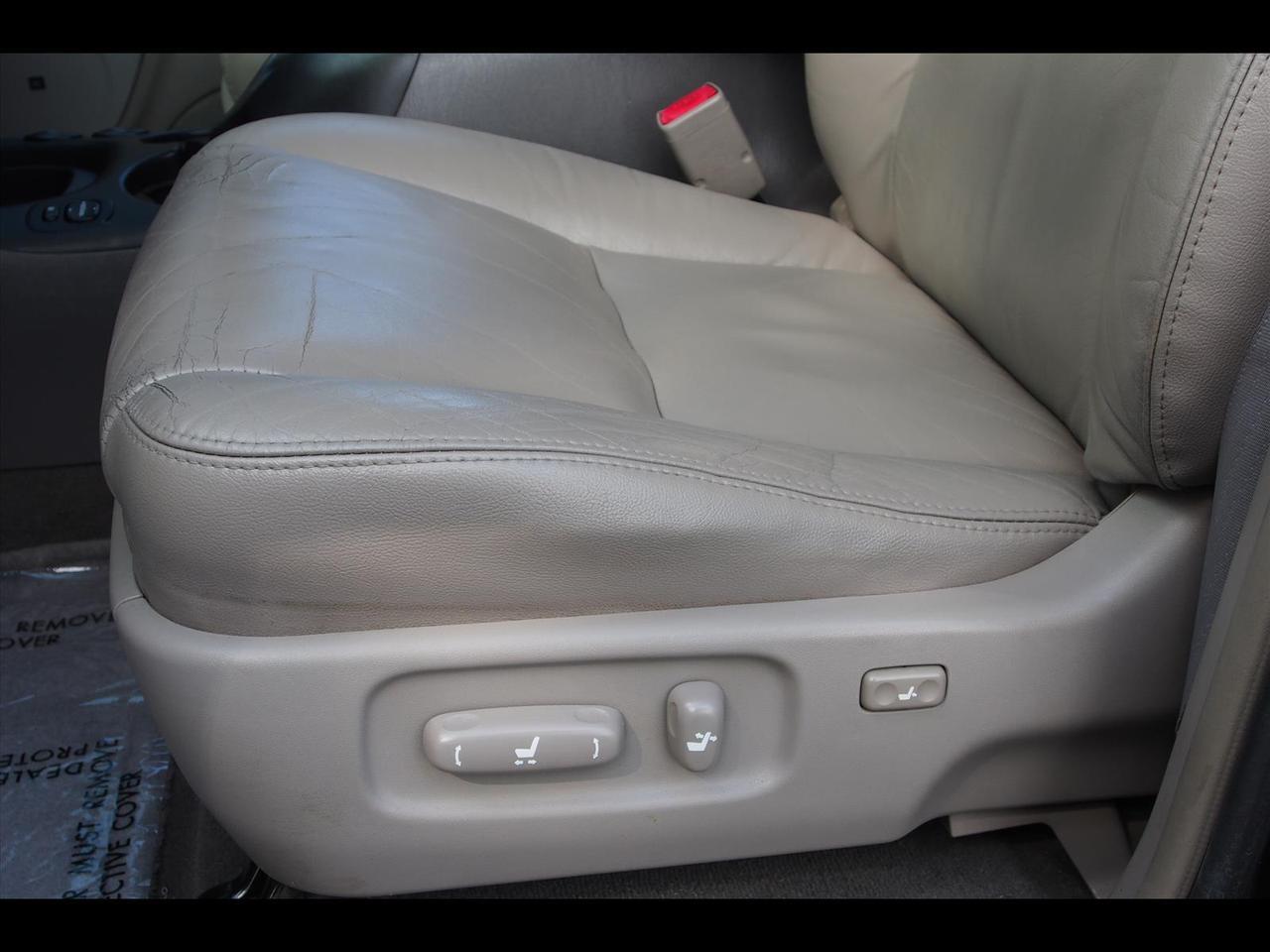 2005 Toyota Sequoia SR5