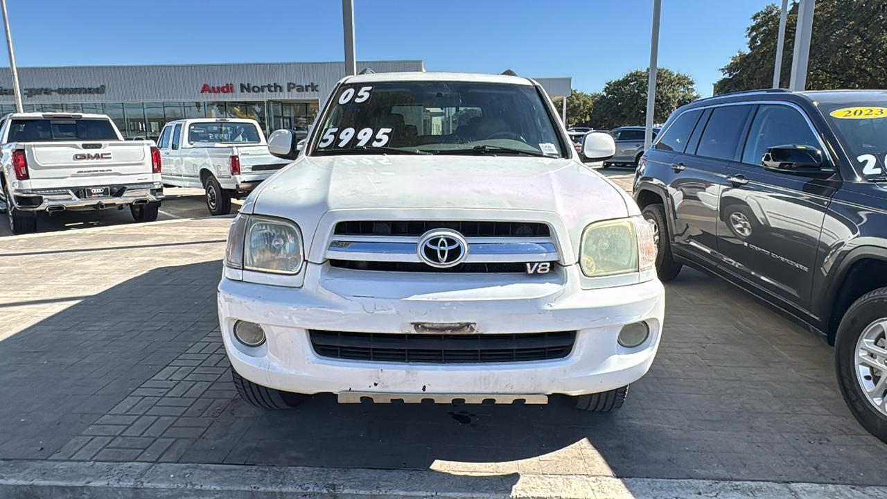2005 Toyota Sequoia SR5
